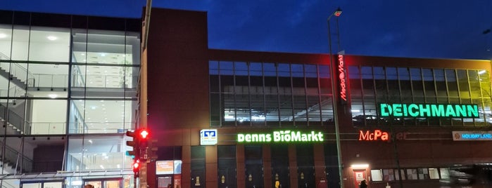 Zentrum Schöneweide is one of Einkaufen.