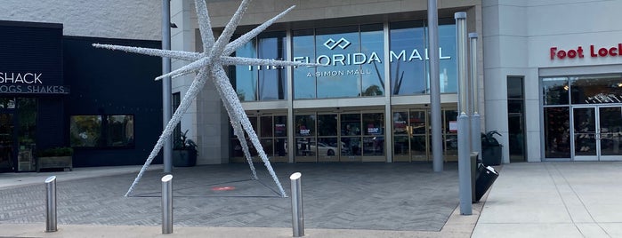 Dining Pavilion at the Florida Mall is one of Posti che sono piaciuti a Lucia.