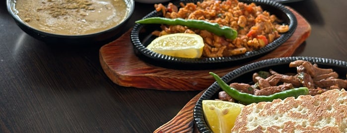 Arekat AlDeera is one of مطاعم.