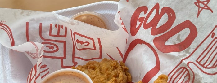 Raising Cane’s is one of Lugares favoritos de Hashim.