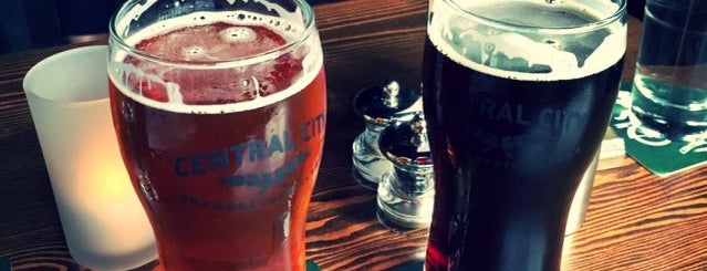 Central City Brew Pub is one of Posti che sono piaciuti a Ian.