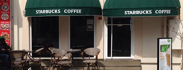 Starbucks is one of Marina : понравившиеся места.
