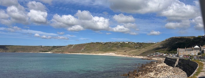 Sennen Cove is one of Anglie.