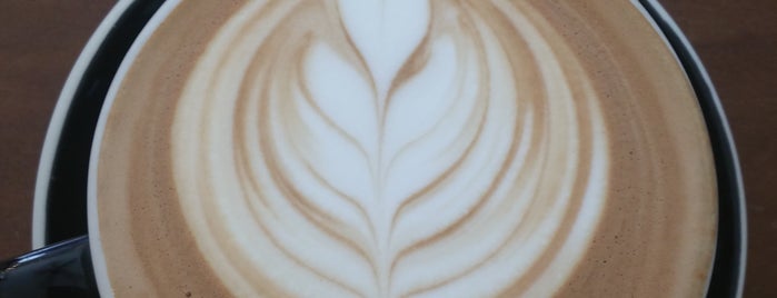 HiVolt Coffee is one of Tempat yang Disukai Emily Catherine.