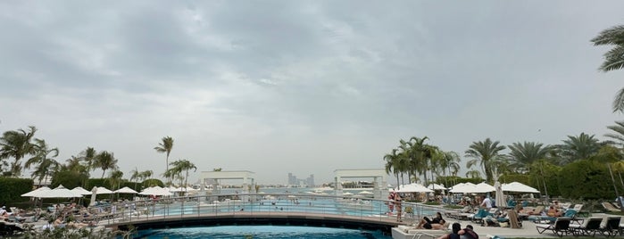 Private Pool & Beach - Jumeirah Zabeel Saray is one of Going out (@ abroad).
