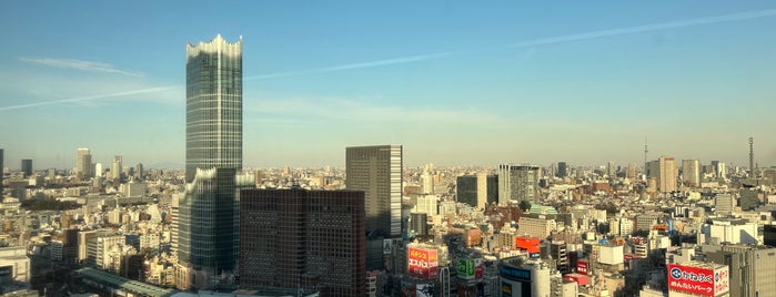 Nikon Plaza Tokyo is one of Sigeki’s Liked Places.