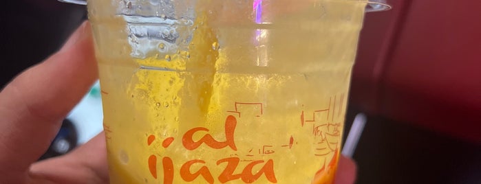 Al Ijaza Cafeteria is one of Locais curtidos por Fatma.