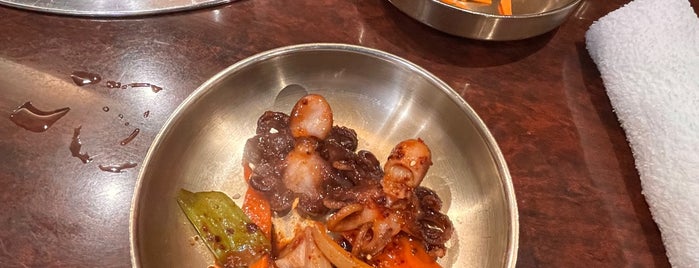 韓国家庭料理 青松 チョンソル is one of 韓国料理.