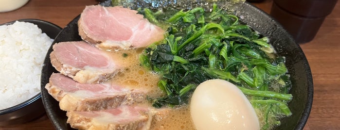 横浜らーめん 七七家 is one of 食べたいラーメン（神奈川）.