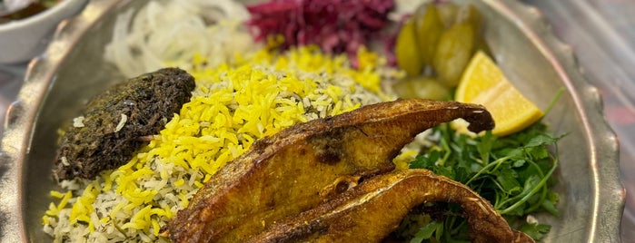 Abshar Restaurant | باغچه خانوادگی آبشار is one of Places to go.
