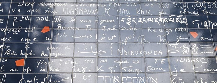 Le Mur des « Je t'aime » is one of Paris.