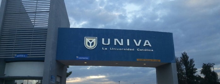 Universidad del Valle de Atemajac (UNIVA) is one of Tempat yang Disukai Lorraine.