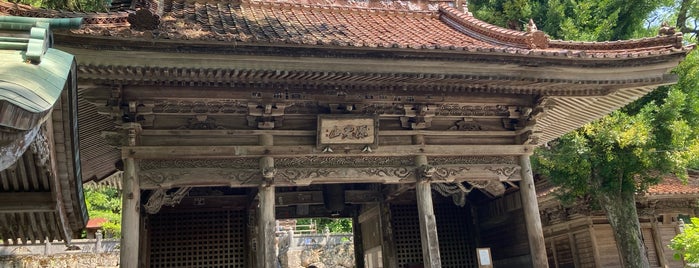 明石寺 is one of お遍路.