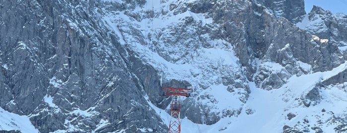 Seilbahn Zugspitze Talstation is one of Alpin.