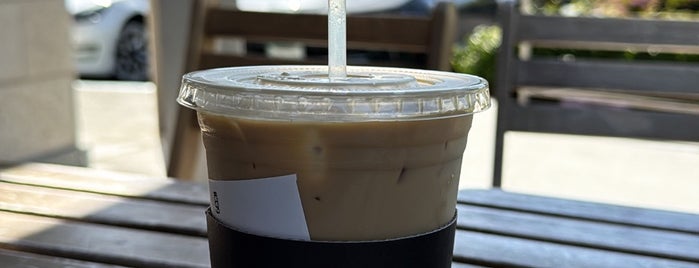 Krisp Fresh Living is one of The 13 Best Places for Espresso Drinks in Irvine.