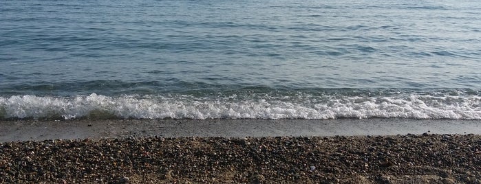 huzur beach club is one of Burcu'nun Beğendiği Mekanlar.