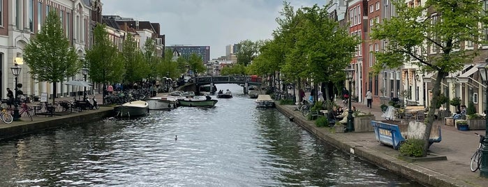 Leiden is one of Walled Cities.