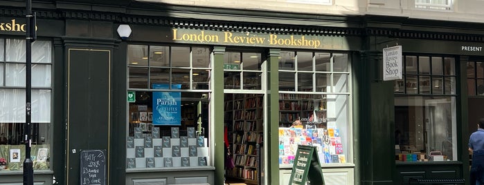 London Review Bookshop is one of rõąmër@ Łønđøñ.