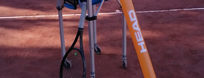 Altea Hills Tennis Club is one of Altea (Alicante).