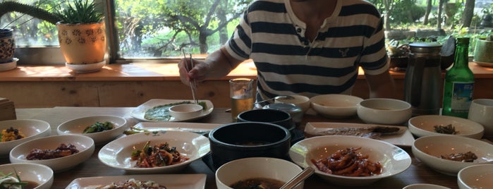 홍시 is one of 경주맛집.