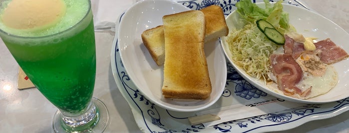 Cafe Restaurant Oka is one of 商品レビュー専門 님이 좋아한 장소.