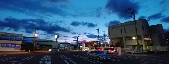 7-Eleven is one of Aloha !’s Liked Places.