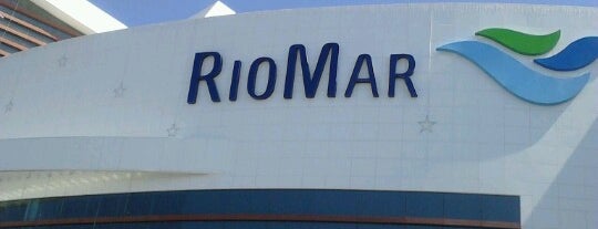 Shopping RioMar is one of Fui e recomendo.