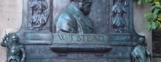 William Thomas Stead Memorial is one of Lugares favoritos de NightWolf1298.