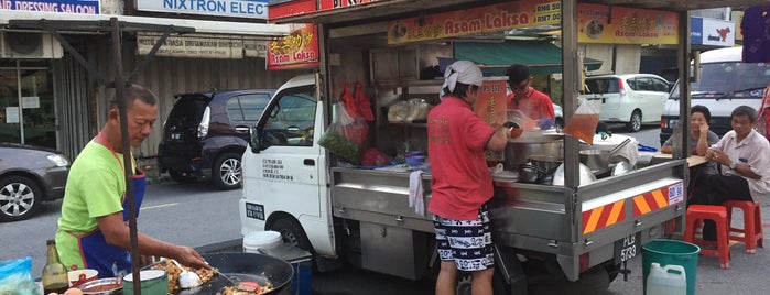 Pasar Malam SS3 is one of Market.