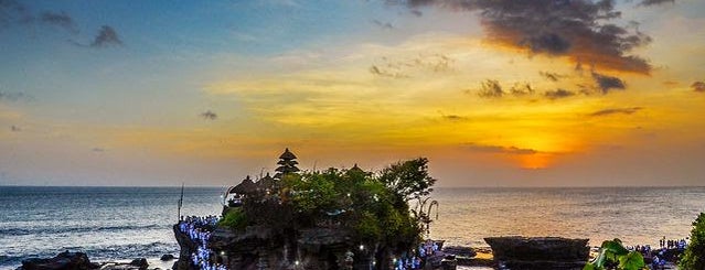 Tanah Lot,Bali is one of สถานที่ที่ NZ ถูกใจ.