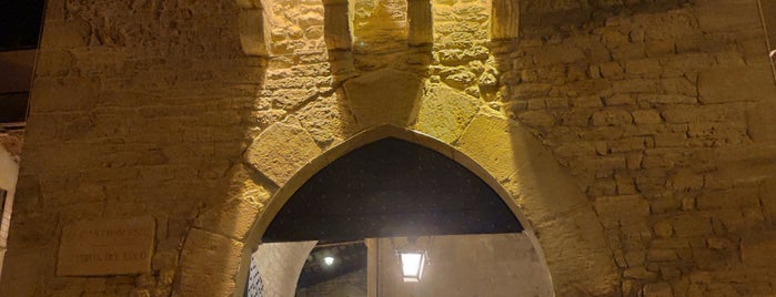 Porta San Francesco is one of Putovanja.