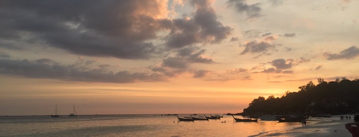 Pattaya Beach is one of Locais curtidos por Anna.