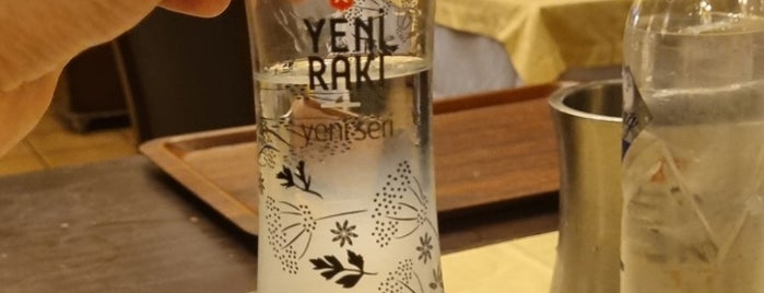 Gümüş Raket Restoran is one of Engin : понравившиеся места.
