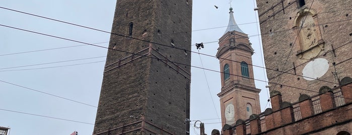 Torre Degli Asinelli is one of Bologna.