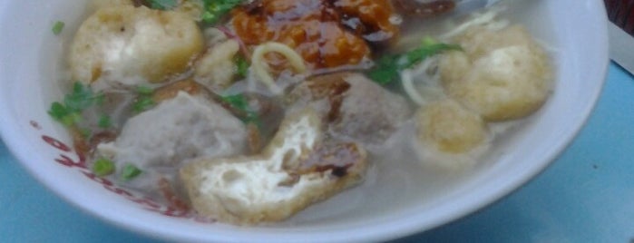 Bakso Cornelan is one of Eat Eat Eat Yogyakarta.