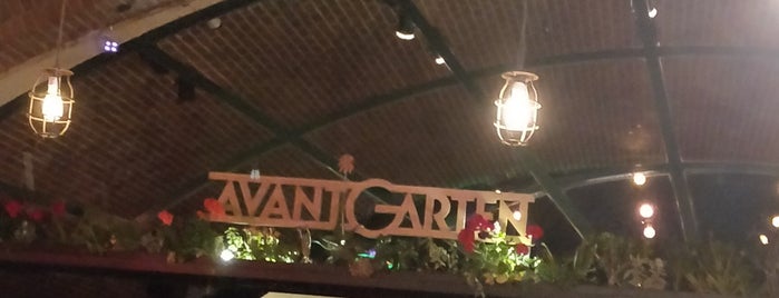 Avant Garten is one of Night.