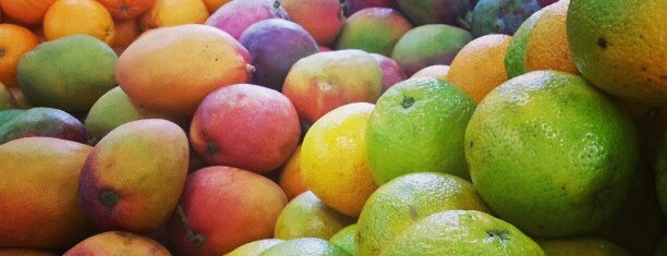 Quali Frutas is one of Feiras ctba.