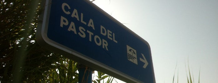 Cala del Pastor is one of larsomat : понравившиеся места.