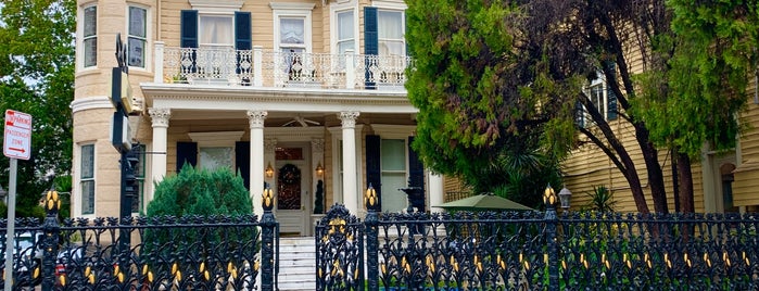 THE CORNSTALK HOTEL is one of What we love about New Orleans.