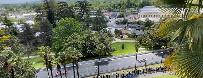Grand Prix Moderne de Pau is one of Medias Pack’s Liked Places.