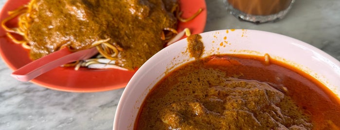 Yee Fatt Famous Curry Mee is one of Ipoh - Taiping.