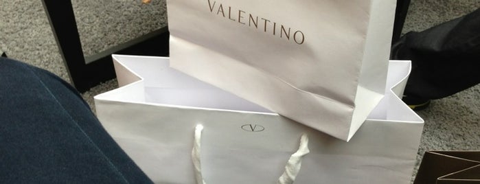 Valentino is one of Airport Center.