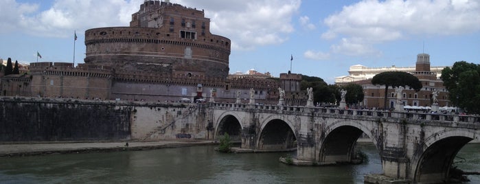Giardini di Castel Sant'Angelo is one of Lets do Rome.