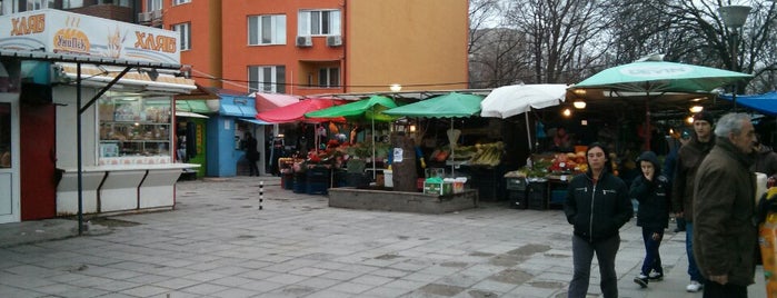 Пазарчето на "Хаджи Димитър" is one of สถานที่ที่ Mila ถูกใจ.