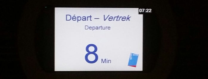 Luxembourg / Luxemburg (MIVB / STIB | TEC) is one of Ligne 95.