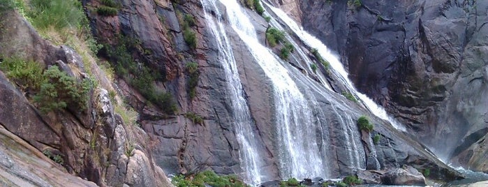 Cascada do Ézaro is one of Lugares favoritos de Alberto.