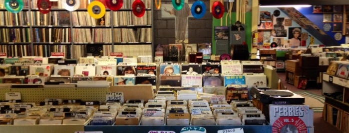 Hymie's Vintage Records is one of Minneapolis.