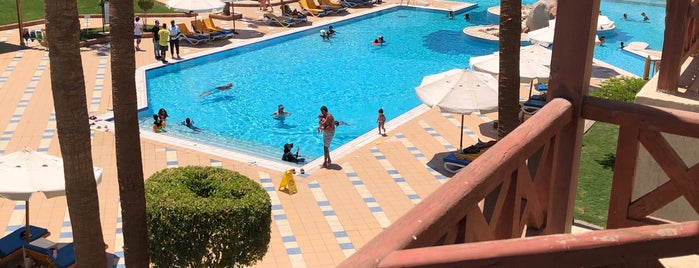 Marriott Sharm El Sheikh Resort is one of Lorella'nın Beğendiği Mekanlar.