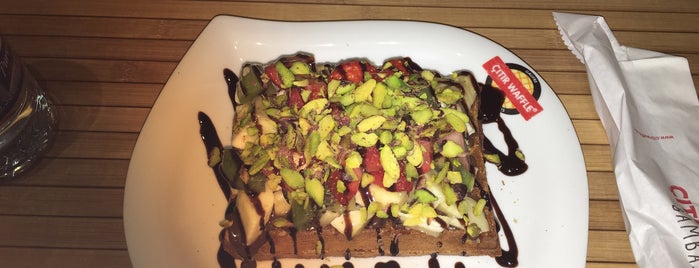 Çıtır Waffle - Edem is one of places i need to go.