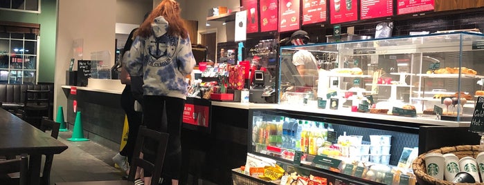 Starbucks is one of Lugares favoritos de Wendi.